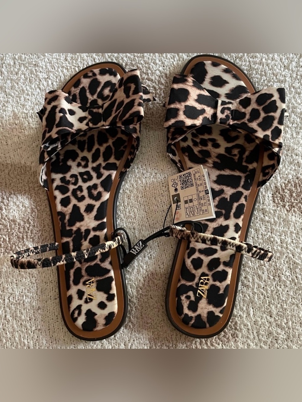 ZARA - Animal Leopard Print Bow Flat Sandals (7.5 US / 38 EUR) NWT